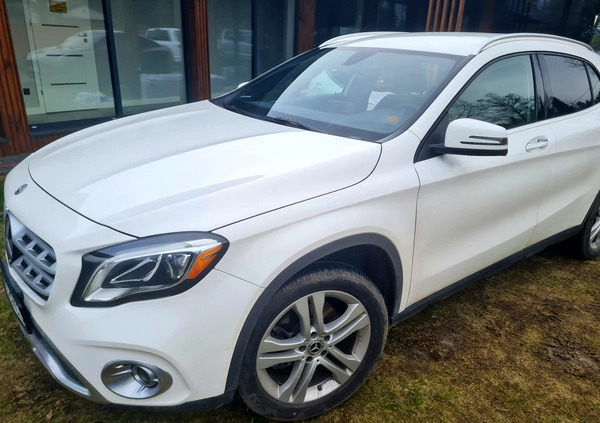 Mercedes-Benz GLA cena 98000 przebieg: 27500, rok produkcji 2020 z Warszawa małe 106